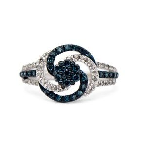 Gorgeous Bright Blue & White Diamond Ring, looks like EFFY Blue Sea Collection